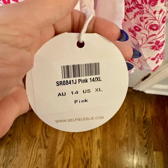 Selfie Leslie Midi Pink Ruffle Dress - Picture 4 of 10